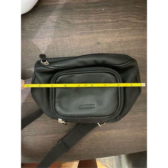 FOSSIL vintage black leather fanny pack waist bag RARE - Picture 13 of 16